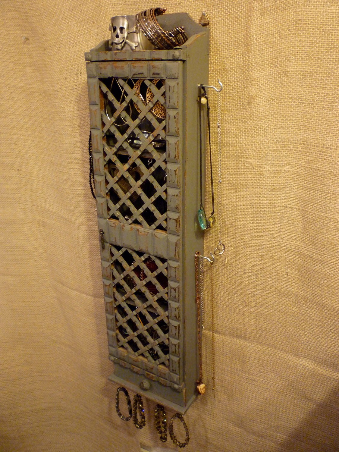 Upcycled Jewelry Organizing Display Grey by KelkoDesign