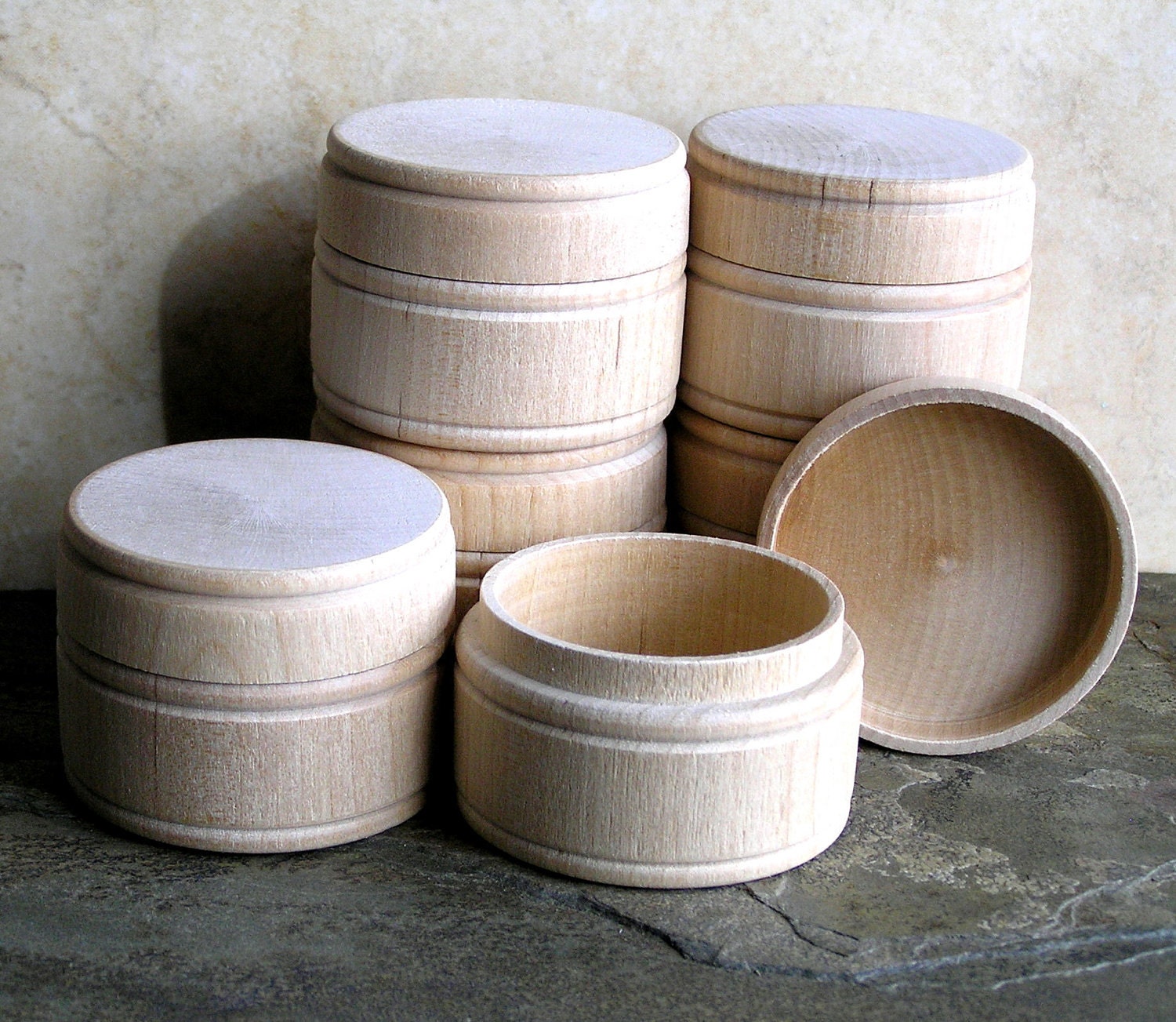 Unfinished Round Wood Box for Altered Collage Craft Supply