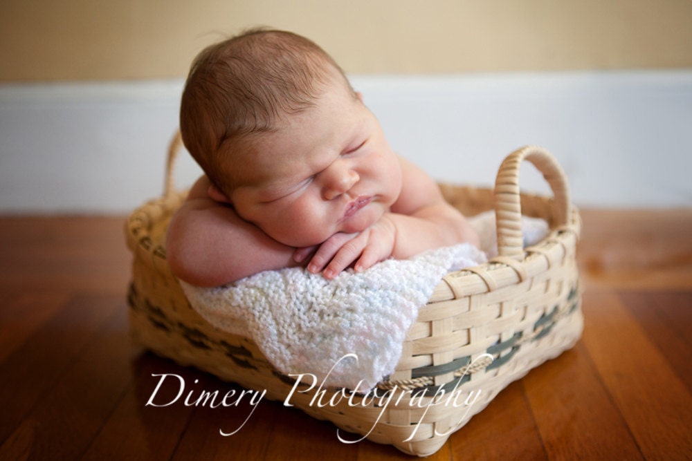 Newborn Photography Prop Basket Hand Woven Medium by jasperjane