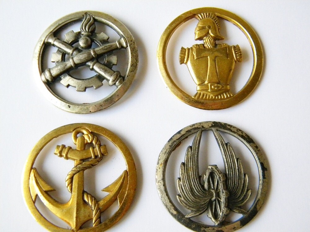 4 vintage french military beret badges by thehopetree on Etsy