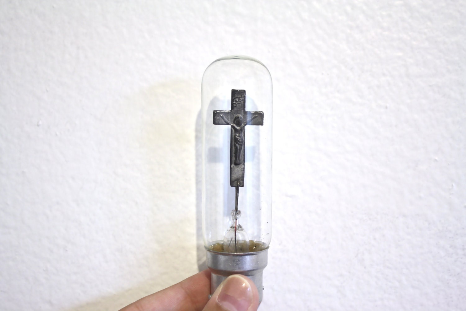 Aerolux Style Crucifix Jesus Cross Light Bulb Catholic