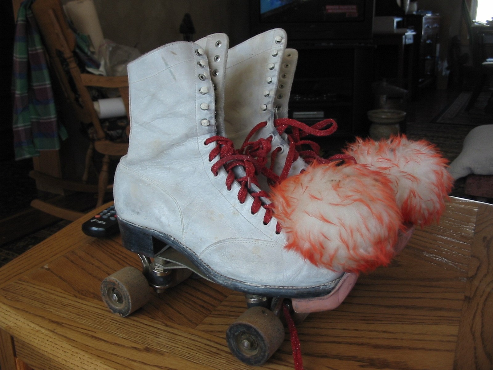 VINTAGE CHICAGO ROLLER SKATES WOODEN WHEELS
