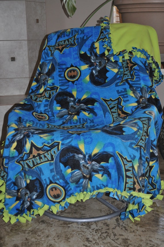 Batman Reversible Fleece Tie Blanket