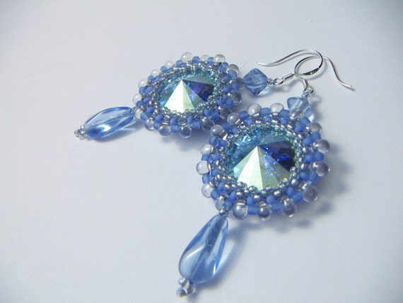 Items similar to Beaded bezeled Rivoli Earrings light Blue on Etsy