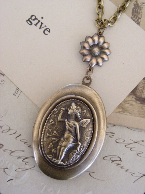 Items similar to Cyber Monday Sale Free Shipping - Fairy Locket Vintage ...