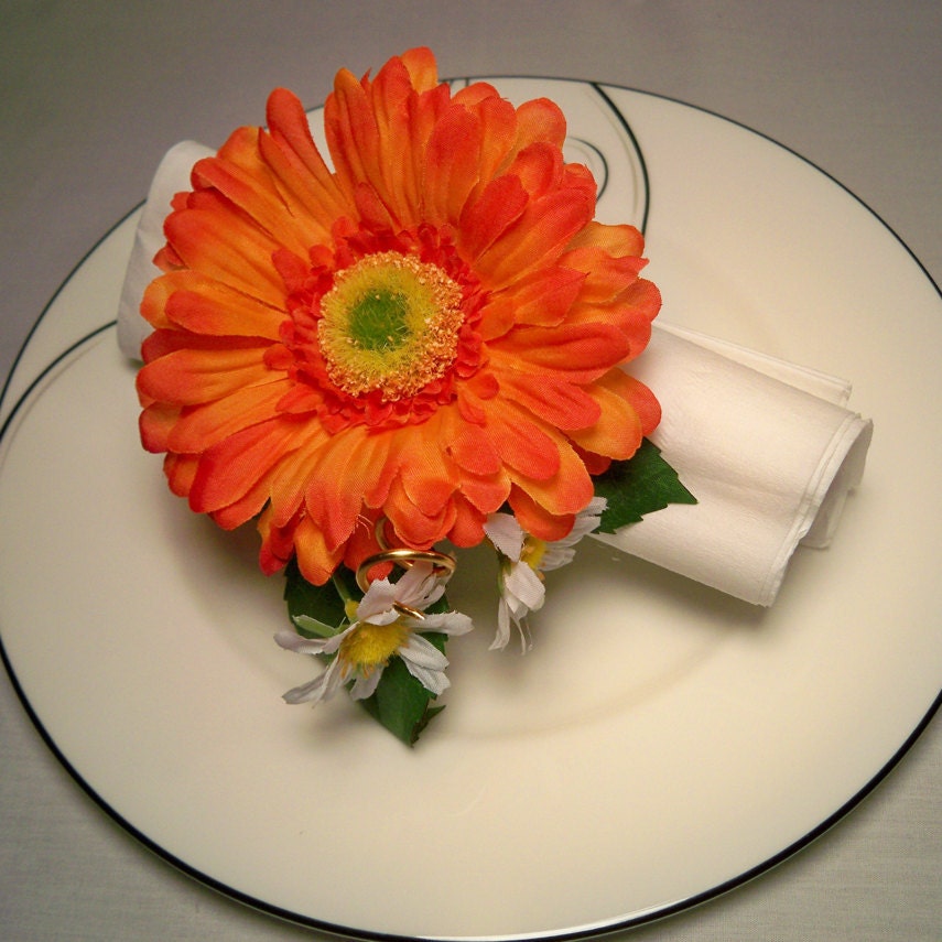 Orange Gerbera Daisy Napkin Ring Set for Wedding Reception or