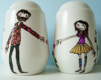 Personalised / Personalized Salt & Pepper Shakers for Anniversary, Wedding or Engagement Gift, or just for your lover
