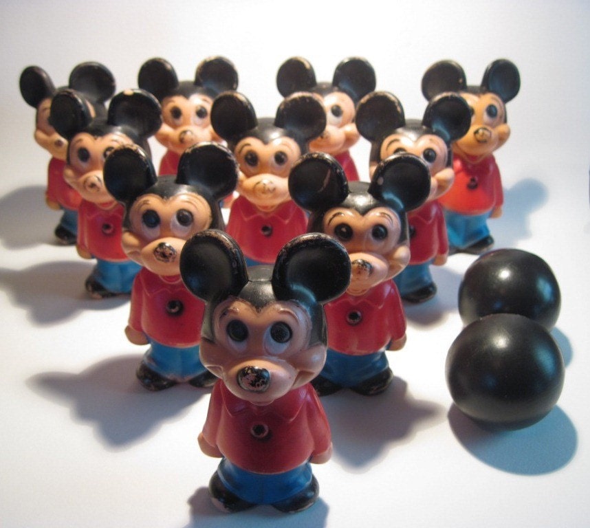 mickey mouse bowling game