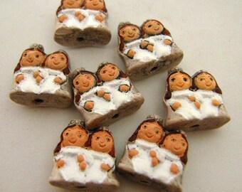 20 Tiny Bride and Bride Couple Beads - CB797