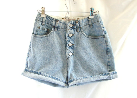 Faded Blue Denim Shorts / vintage 1980s Denim by CasitaDeLita