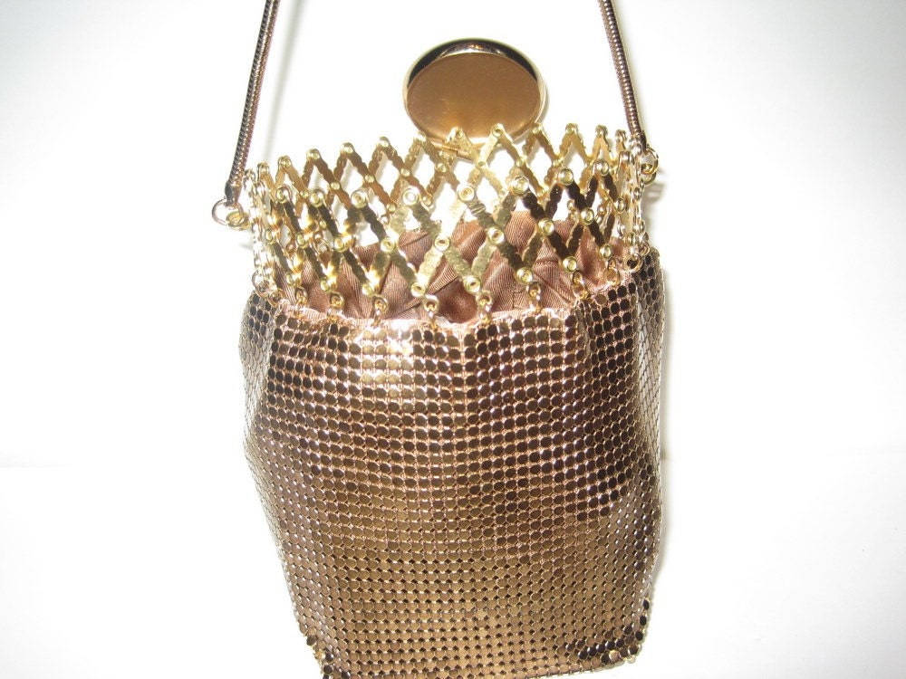 1920's Whiting and Davis GOLD Mesh Gate Top Bag