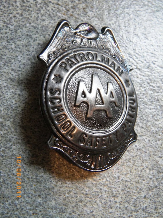Vintage 1960s AAA School Safety Patrol Pin Badge
