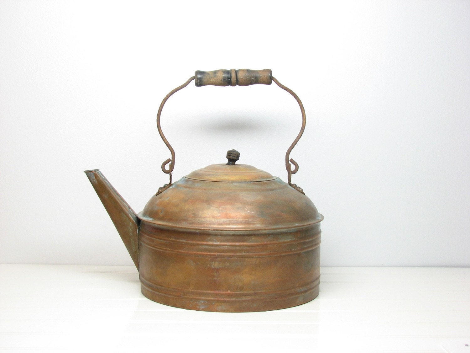 Vintage Copper Kettle 109