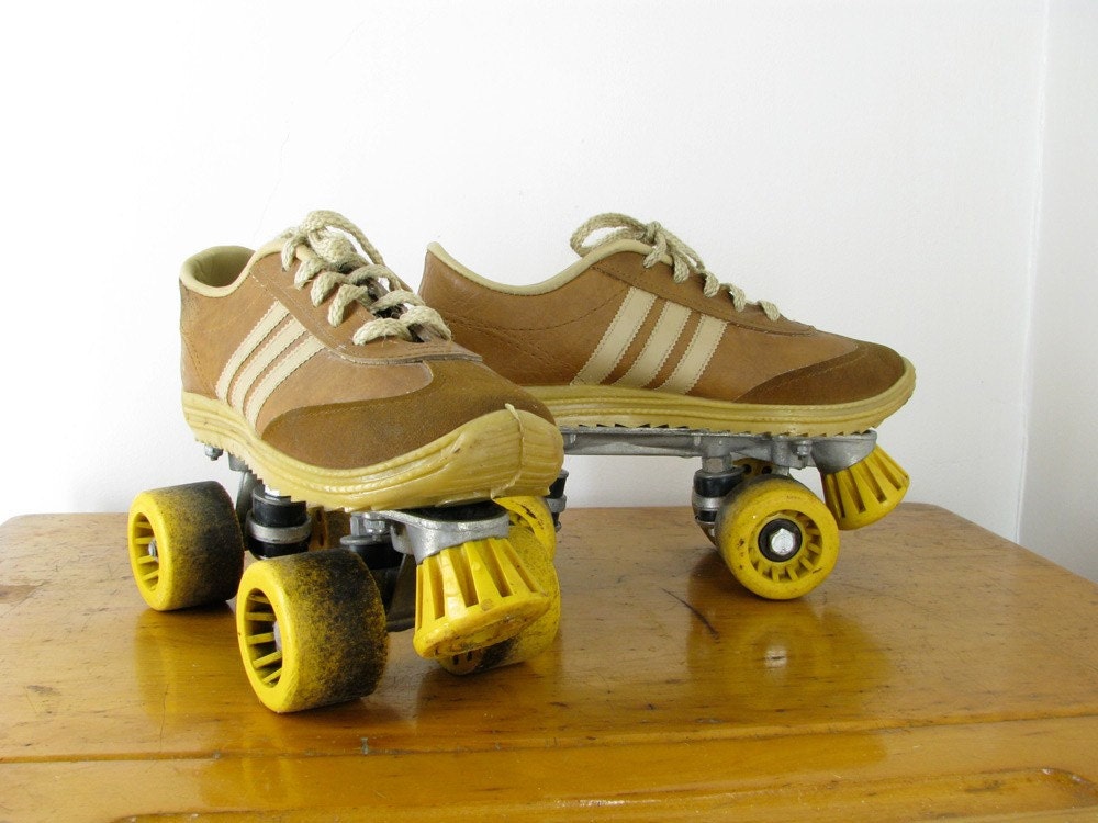 Vintage 70s NASH CRUISERS roller skates