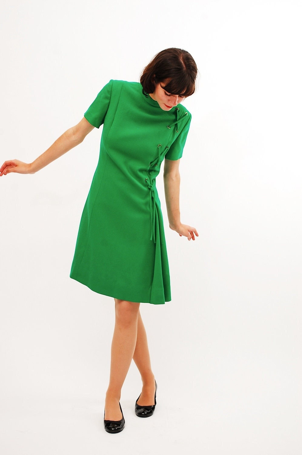 Vintage 1960s MOD Dress 60s Shift Dress Kelly Green Wool