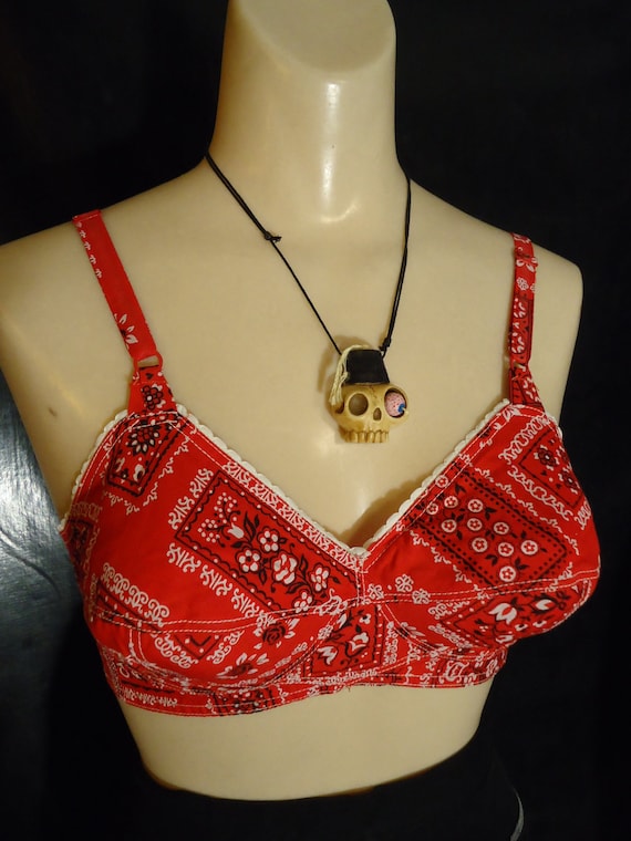 Vintage 34B Bullet Red Bandana Bra Made in by BamboolodgeVintage
