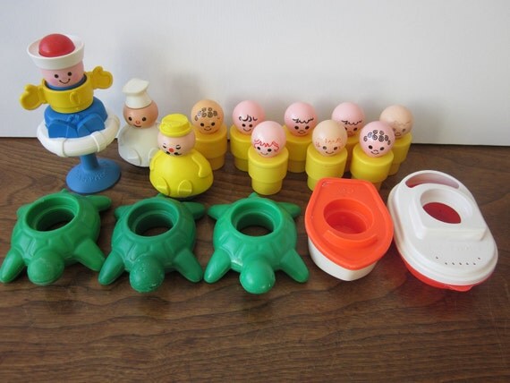 Vintage Fisher Price Bath Toys Jumbo Little People