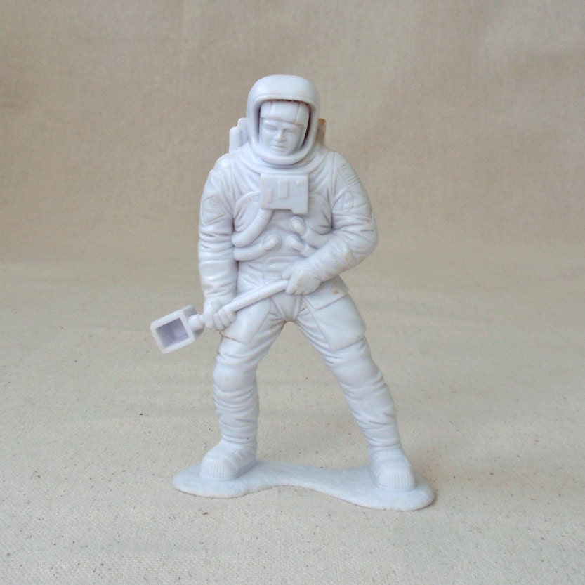 Vintage Marx Apollo Moon Astronaut Figure Toy by RattyAndCatty