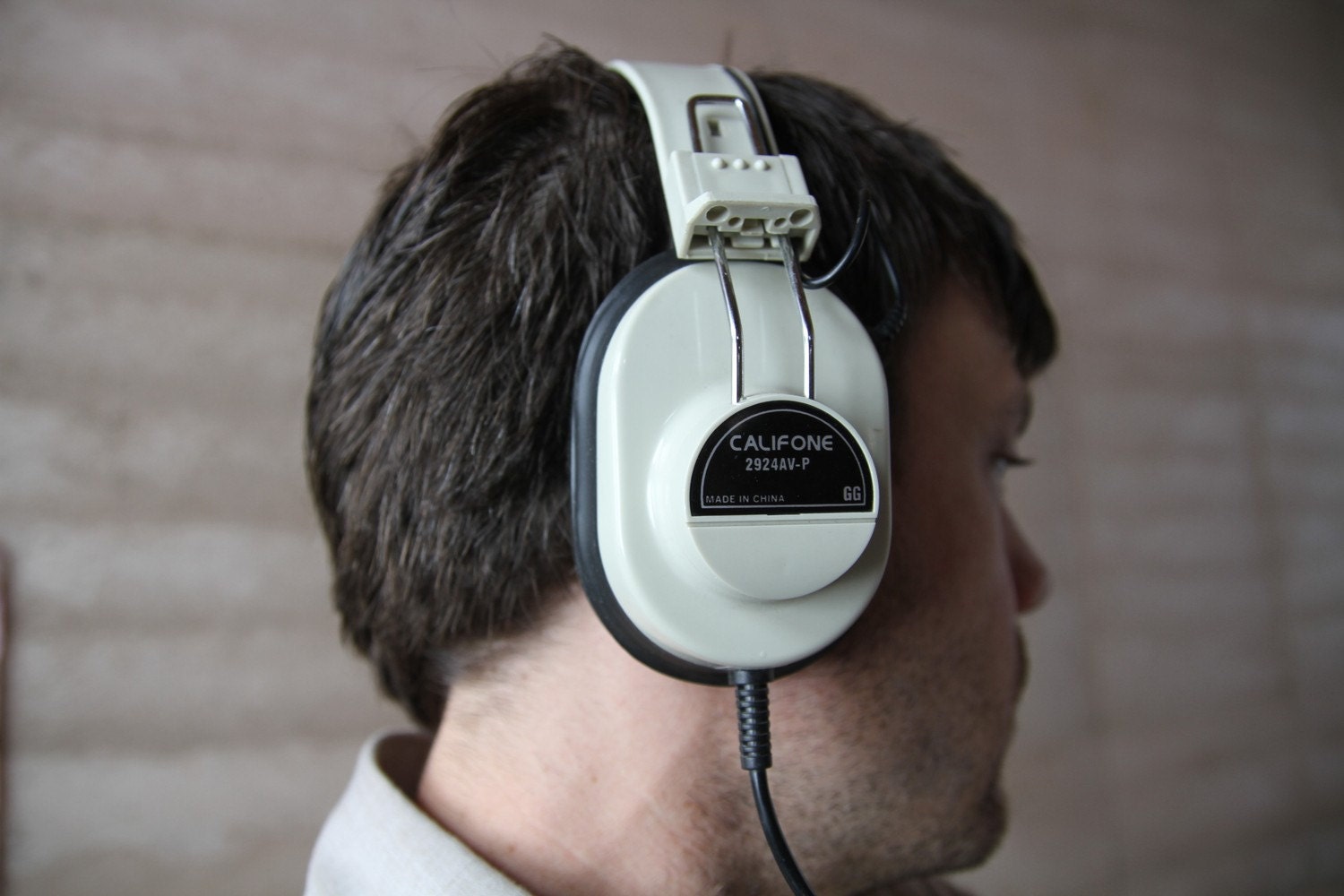 Vintage Headphones r/londonontario