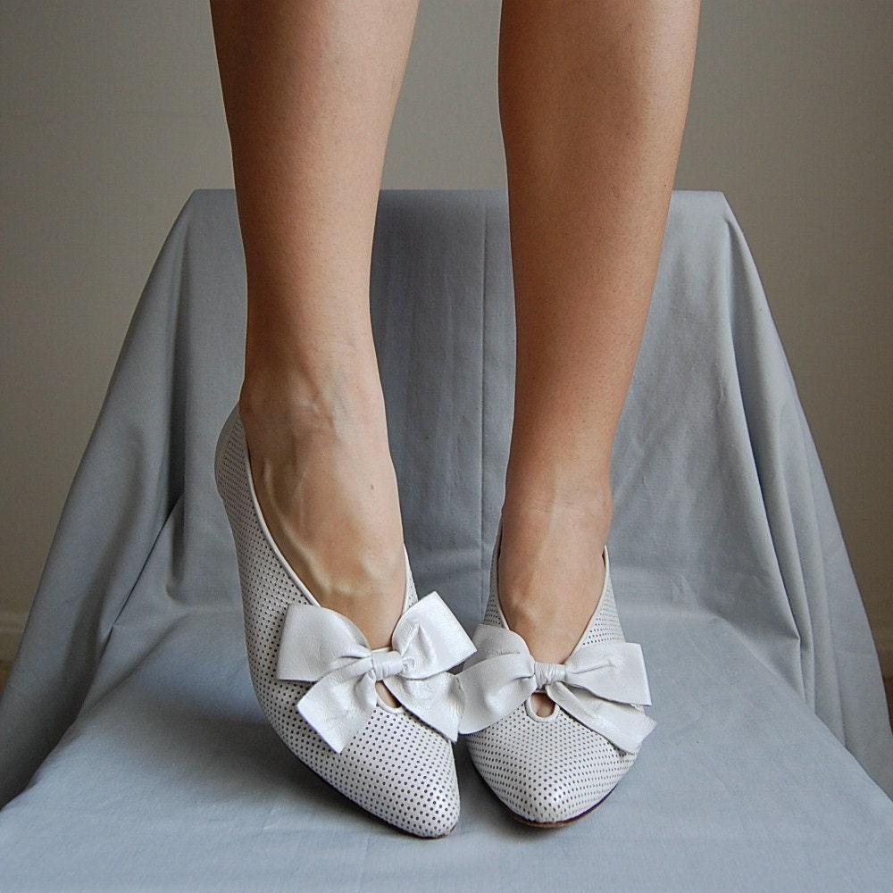 big bow pumps