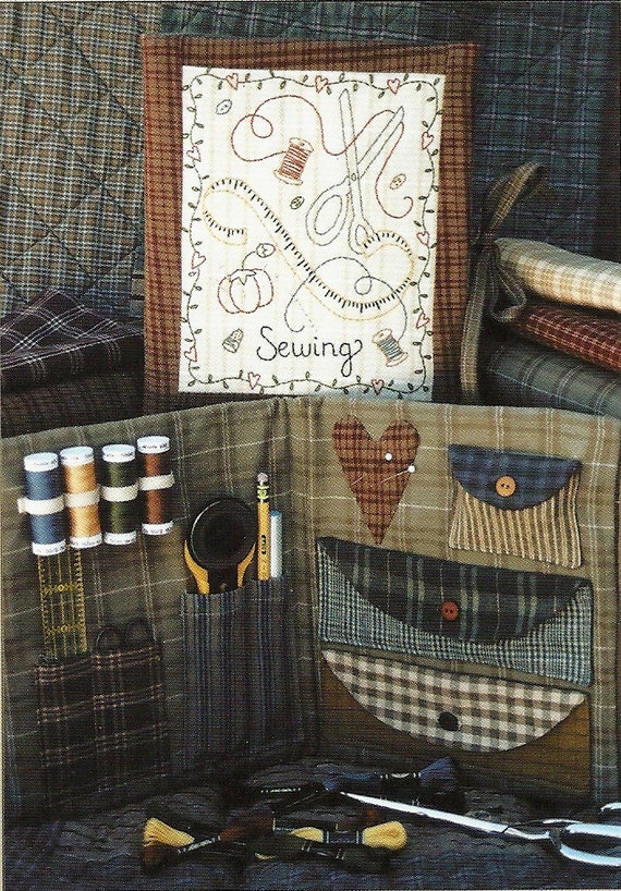 Primitive Folk Art Pattern SEWING KIT by