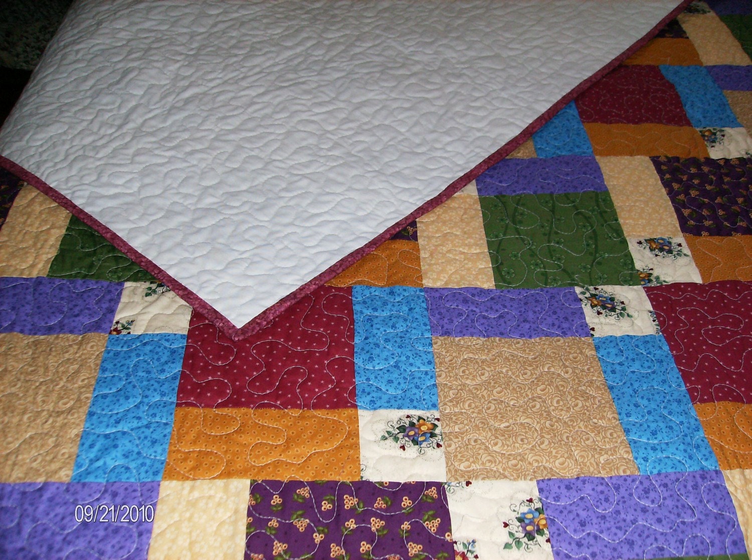 Modified Nine Patch Pattern Quilt