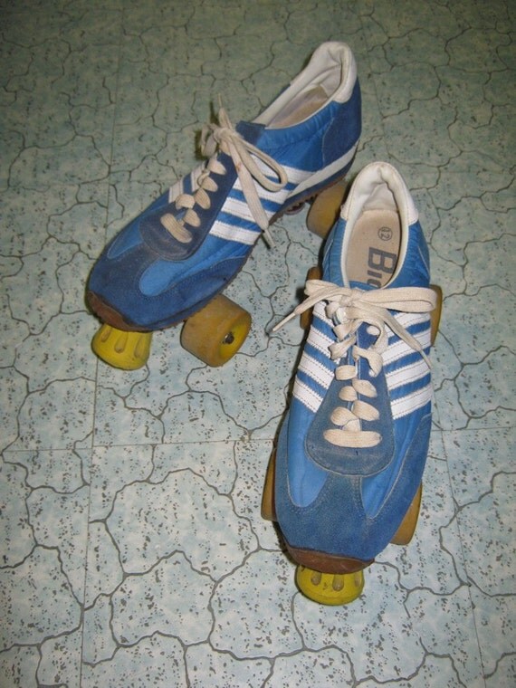 vintage tennis shoe roller skates