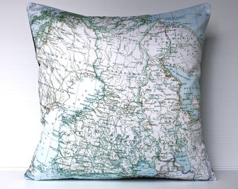 Vintage map print pillow , decorative cushion FINLAND map organic cotton, pillow 16x16