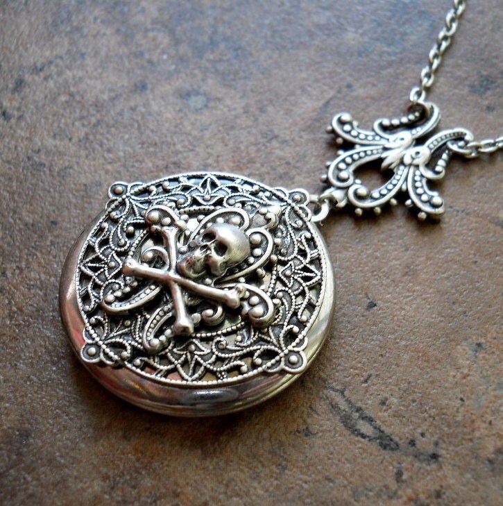 Steampunk Neo-Victorian Pirate Silver Locket Necklace-Skull