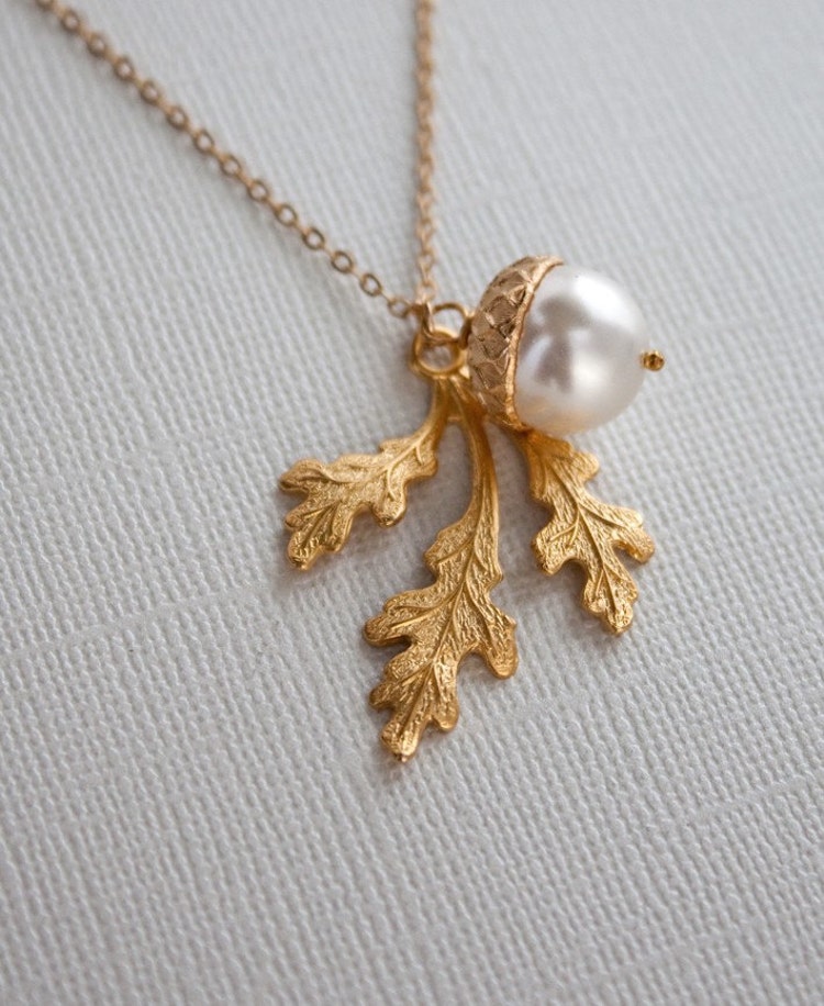 Gold Oak Leaf Necklace with Acorn Perfect for by MenuetDesigns