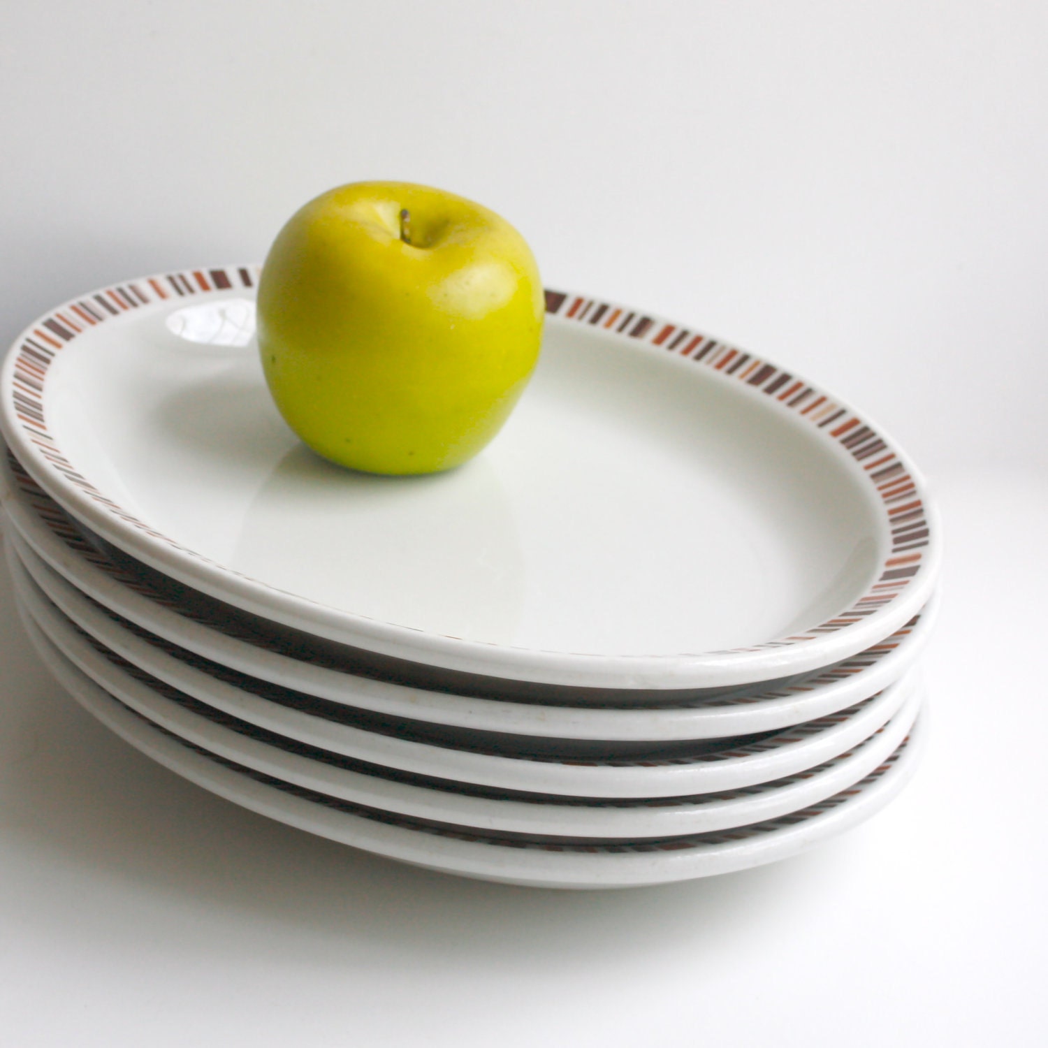 Vintage Restaurant Ware Oval Dinner Plates Set Of Five By