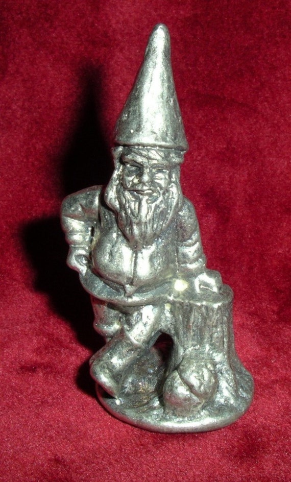 mini gnome figurines bulk