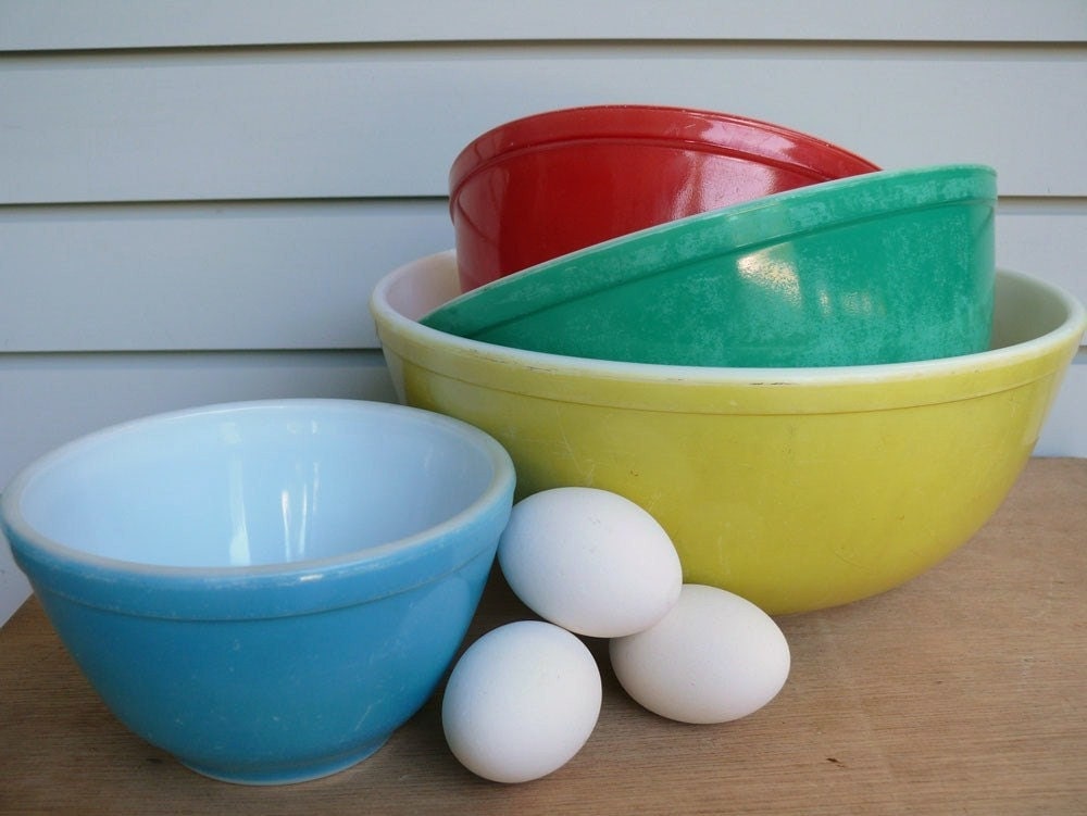 Vintage Pyrex Primary Color Bowls 400 series