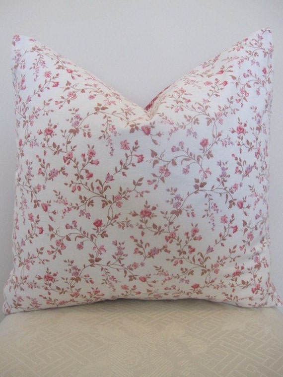 SALEPillow, Decorative Throw Pillow Cover, Cottage Chic English 