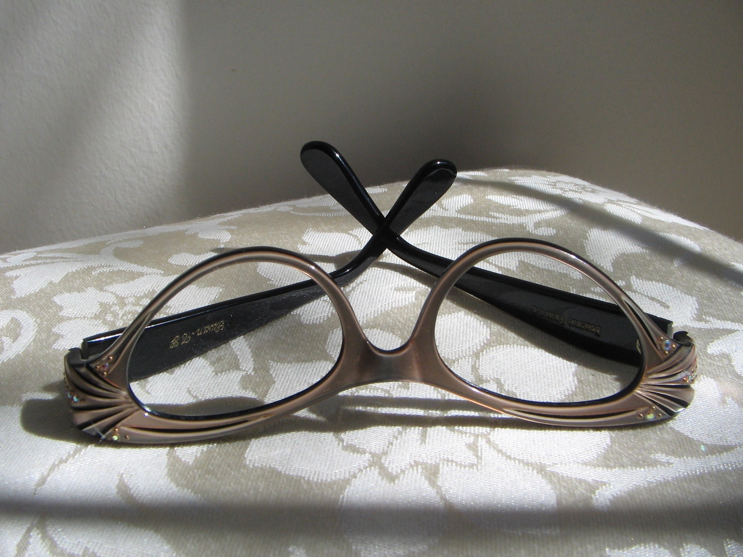 vintage cateye frames redesigned