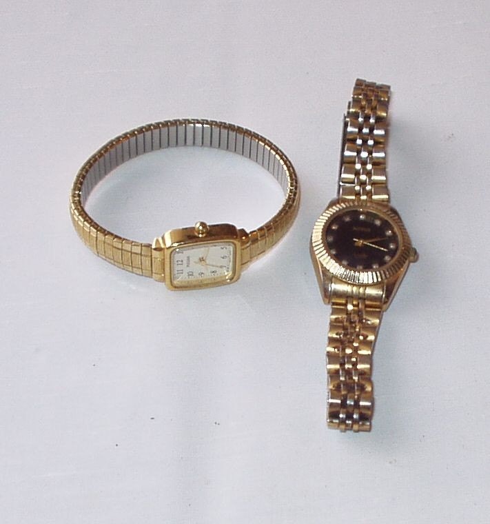 Quartz Watches Lot of 2 Benrus Diamond Quartz Pulsar Ladies