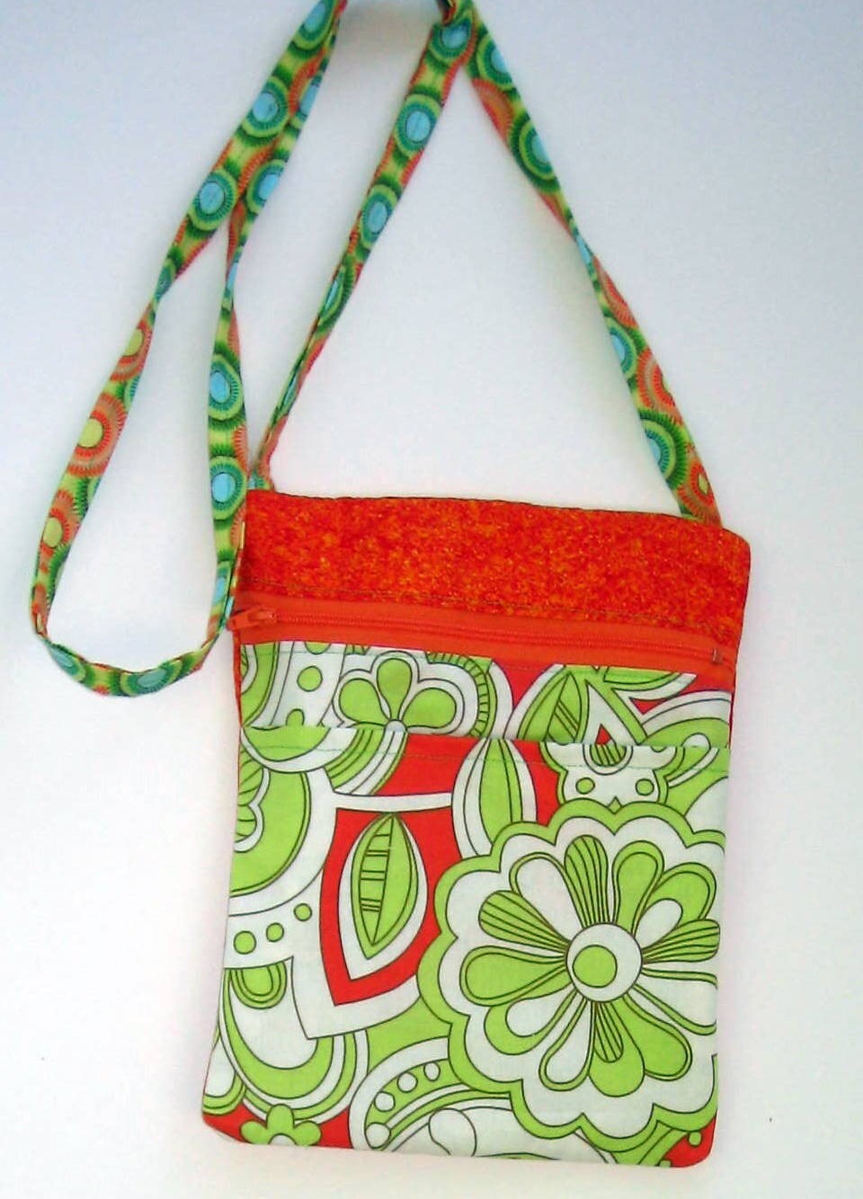 Small Travel Purse or Everyday Bag by CheriesPlace on Etsy