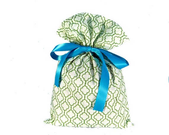 Cloth Gift Bag in Green Geometric Print