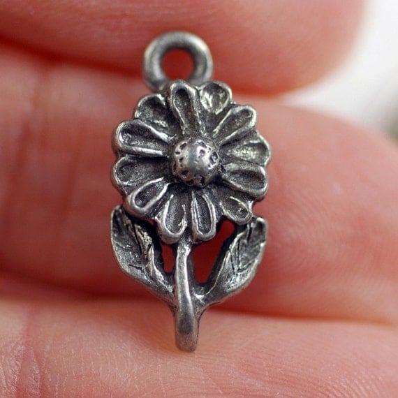 Daisy Flower Charm in Pewter for Jewelry Making