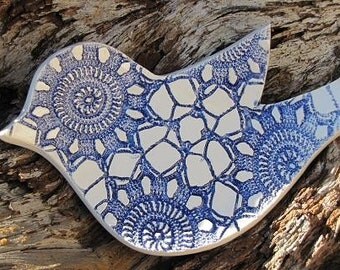 ceramic blue lace spoon rest or dish