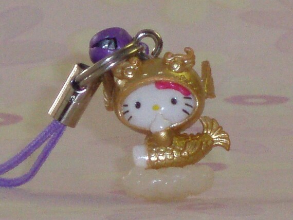 Hello Kitty Golden Dragon On A Cloud Cell Phone Charm