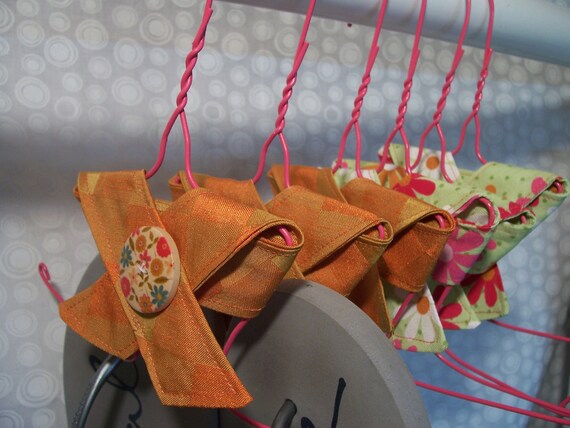 Flip Flop Sandal Organizer Storage Hangers in Pink with Burnt