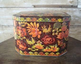 Vintage Fall Colored 1960s Made in England Tin