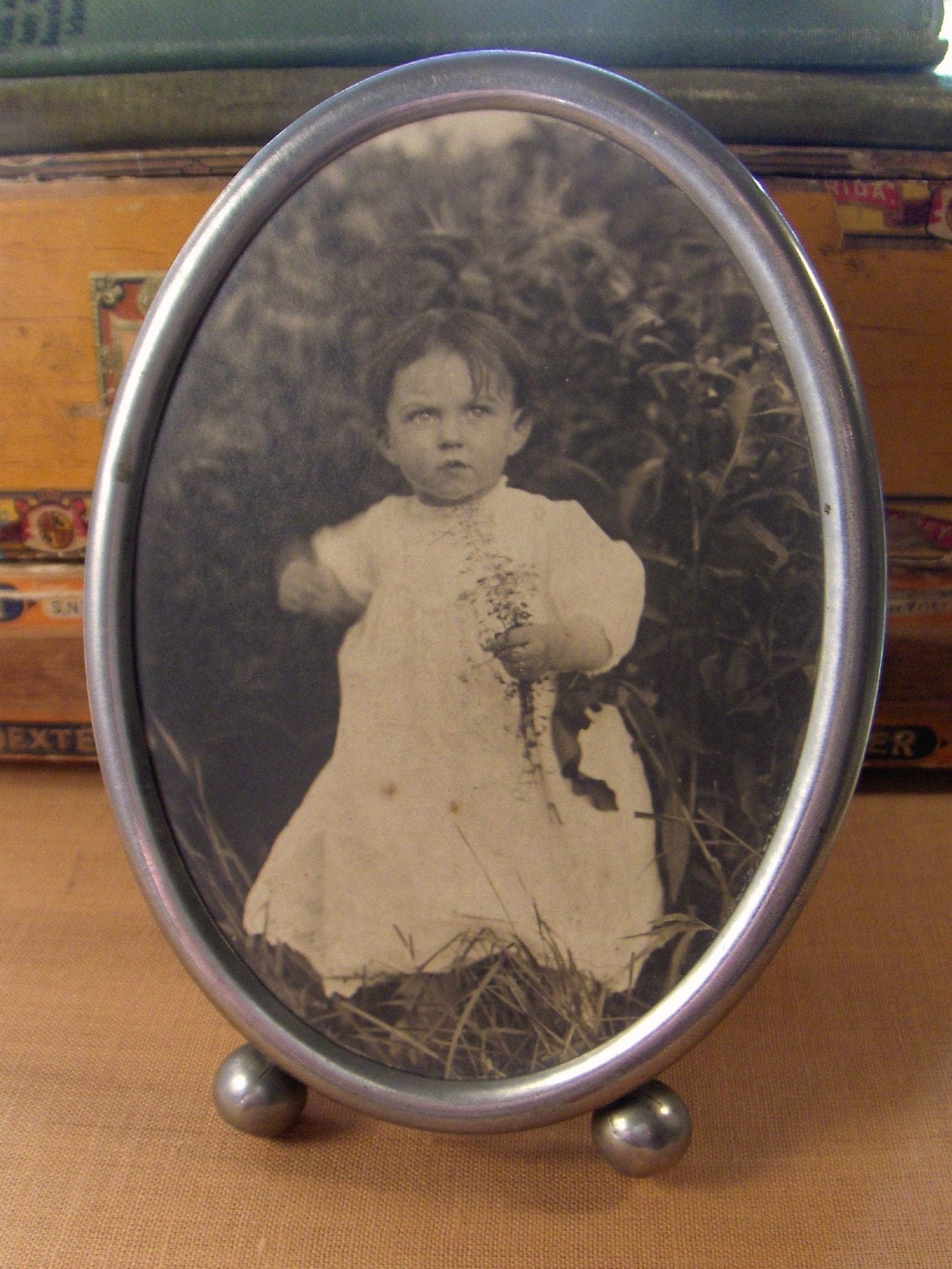 Download Vintage Metal Frame Antique Oval Stand up Platinoid Frame Yellowimages Mockups