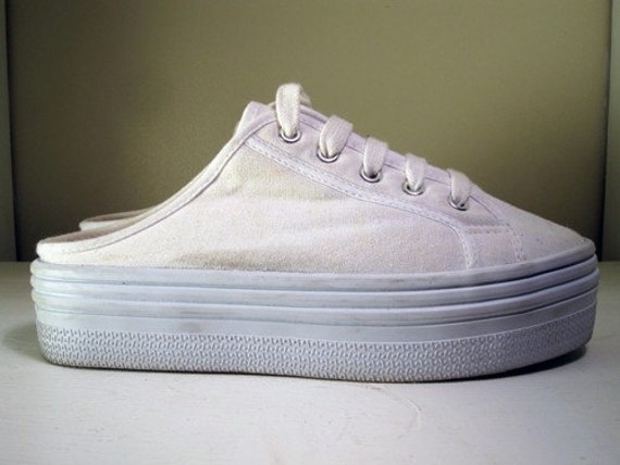 90s slip on shoes