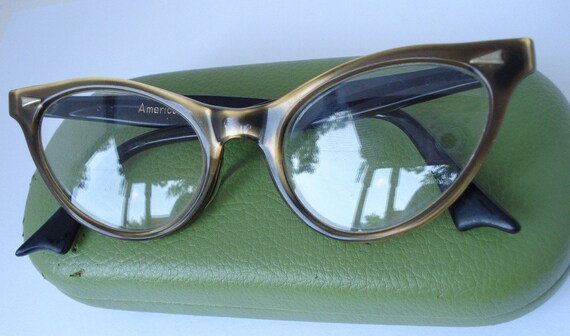 Vintage Tortoise Shell Cat Eye Glasses Horned By Flossystreasures 