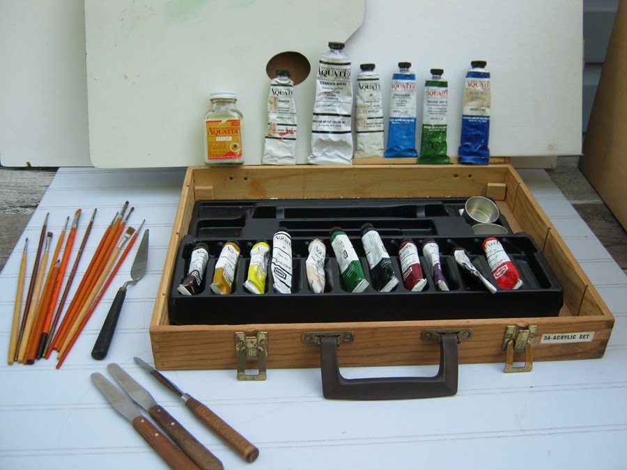 Art Supplies in Wooden Carrying Case. Acrylic water soluble
