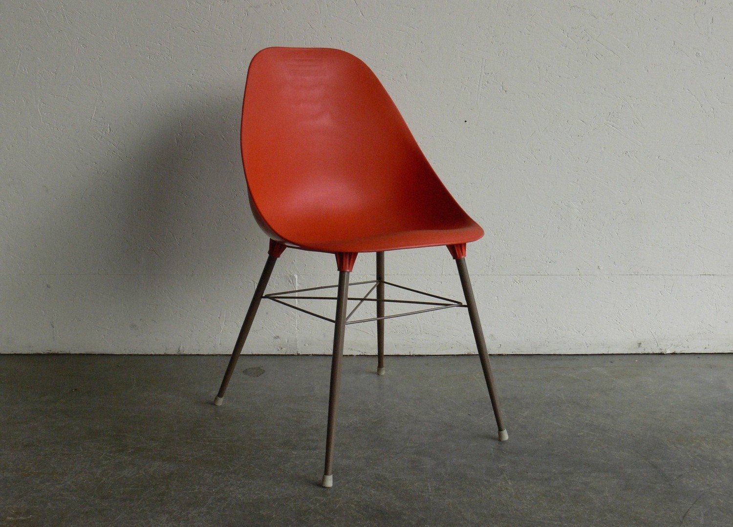 Vintage Plastic Scoop Chair