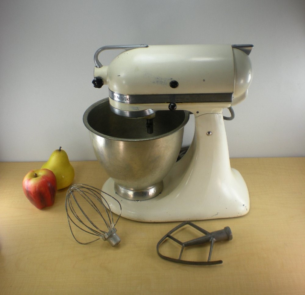 KitchenAid Hobart K4B Vintage Mixer White