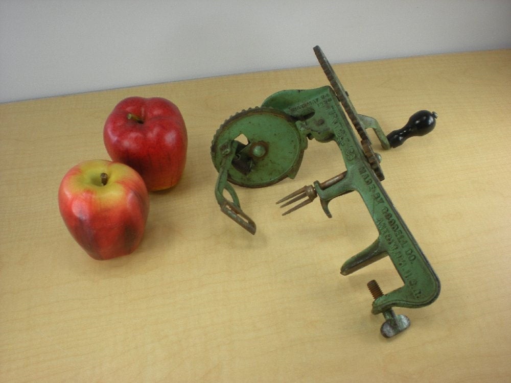 old apple peeler